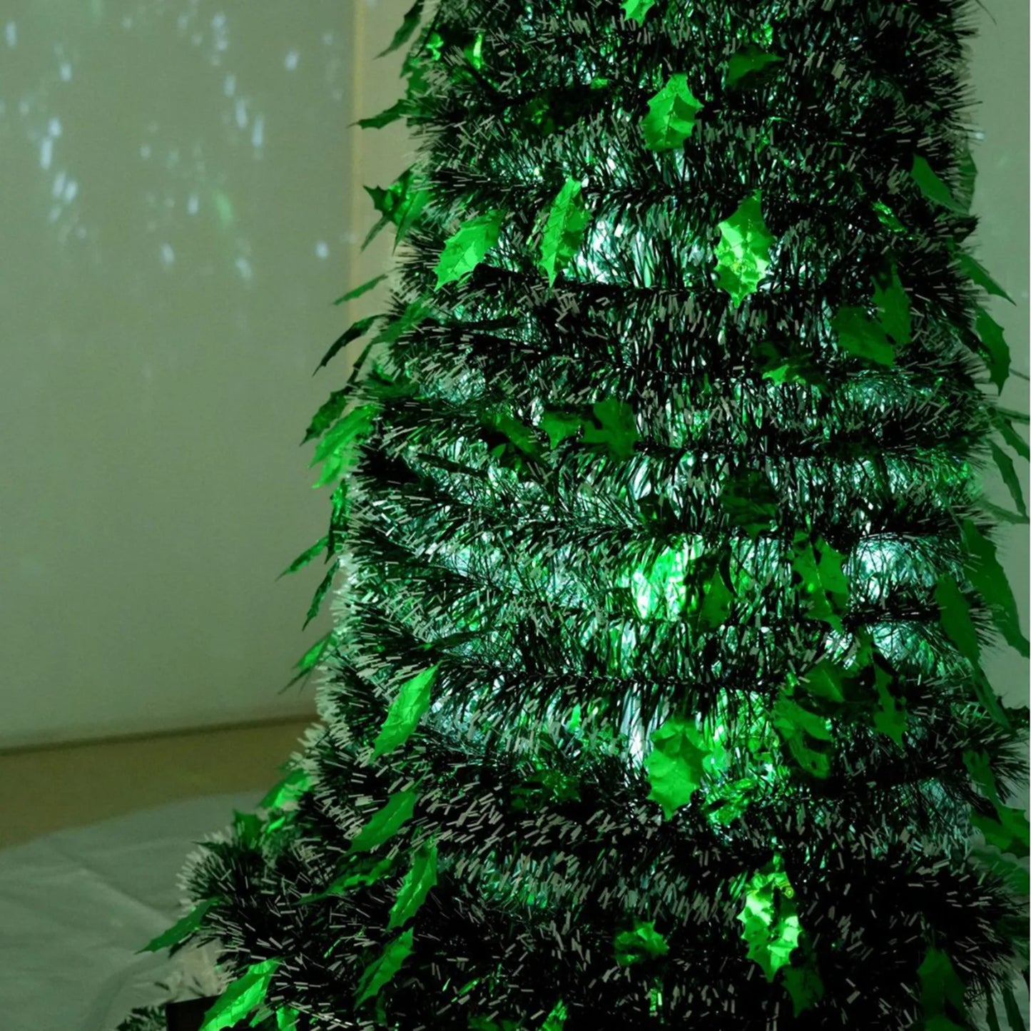 1.5m Scalable Christmas Tree With Green Leaves, Foldable Woolen Strips, Tree, Spiral Tree, Christmas Decorative Ornaments