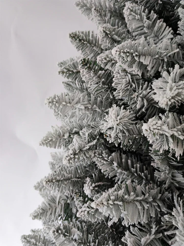 Artificial Christmas Tree 120CM-210CM Large PVC Encryption Tip Flocked Christmas Tree Family Christmas Atmosphere Decoration